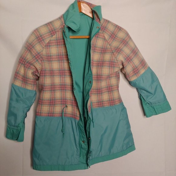 Vintage Woolrich USA Woman Medium Coat Jacket Teal Pink Wool Lined Collar Winter - Picture 5 of 9